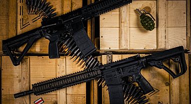 Daniel Defense DDM4 і SIG 516